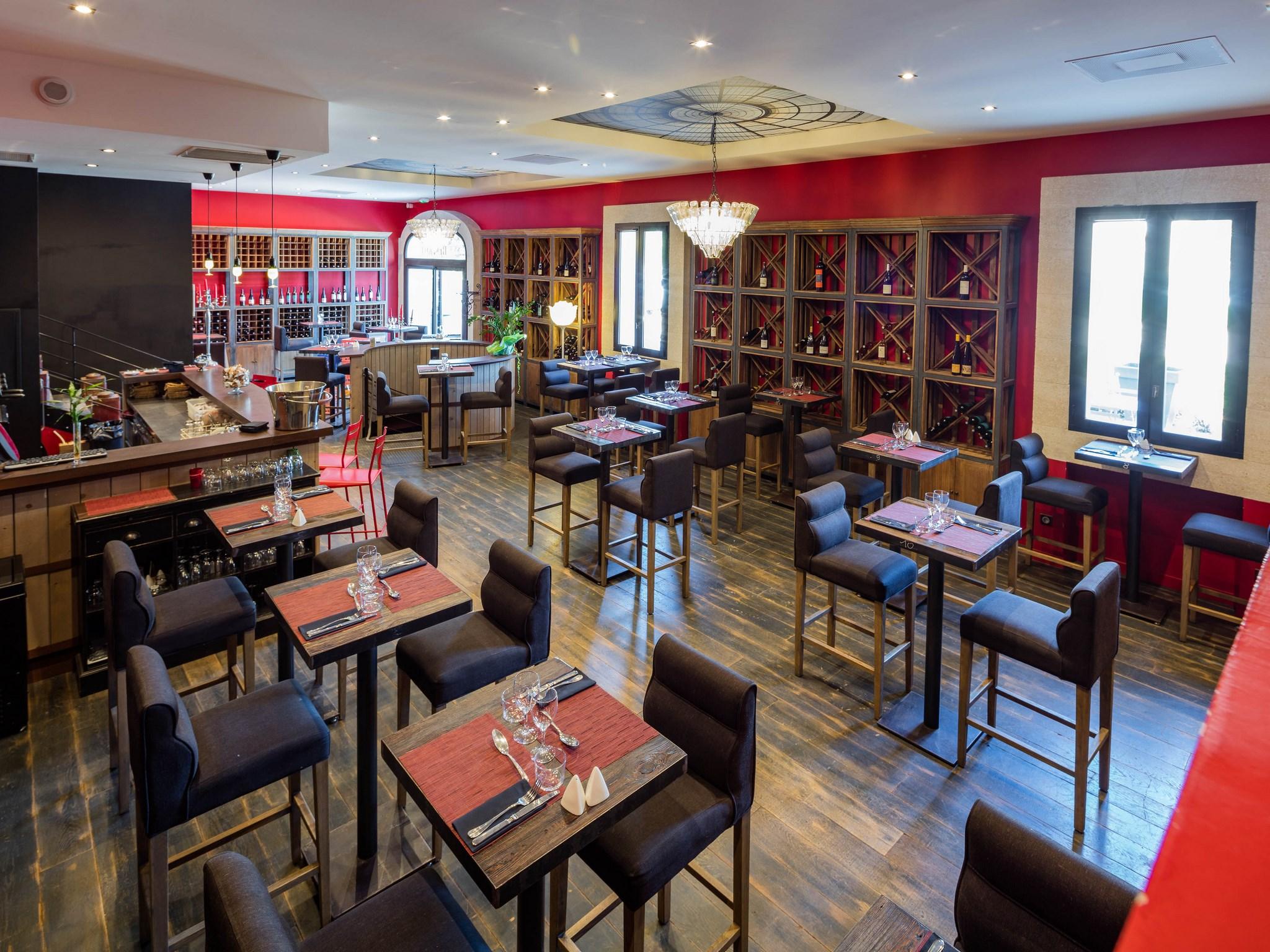 Garrigae Distillerie De Pezenas - Hotellerie & Spa Exterior photo